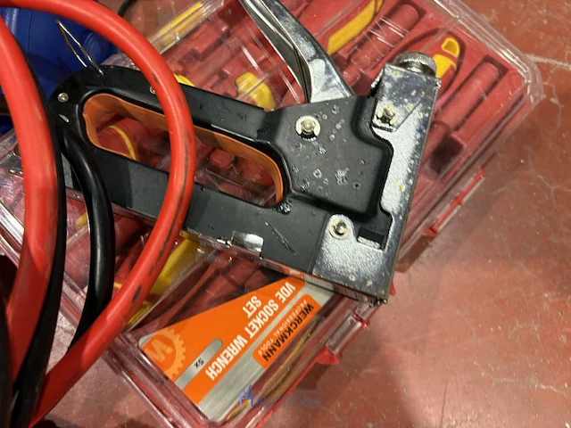 Partij diversen met gereedschap en toebehoren - afbeelding 13 van  15