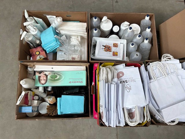 Partij diversen schoonheidssalon - afbeelding 5 van  12