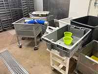 Partij diversen voor reiniging en opbergen - afbeelding 17 van  27