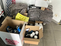 Partij diversen waaronder autoclean producten - afbeelding 1 van  19