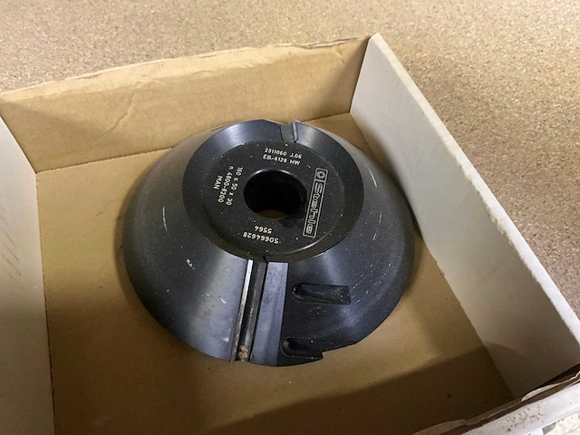 Partij diversen waaronder diverse freeskoppen en toebehoren - afbeelding 5 van  48