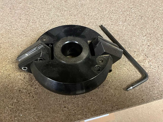 Partij diversen waaronder diverse freeskoppen en toebehoren - afbeelding 21 van  48