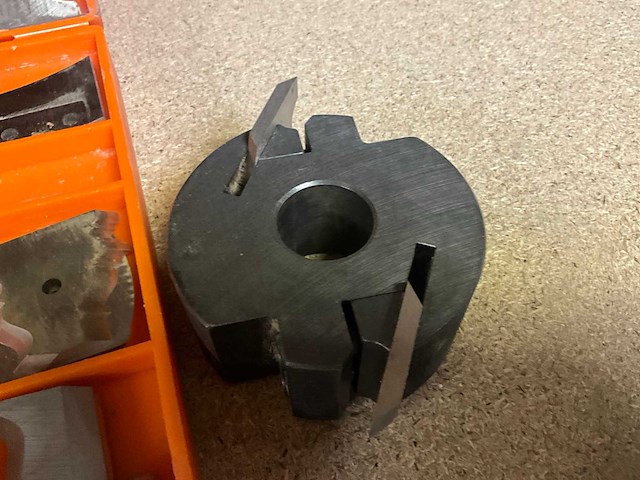 Partij diversen waaronder diverse freeskoppen en toebehoren - afbeelding 37 van  48