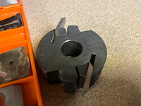 Partij diversen waaronder diverse freeskoppen en toebehoren - afbeelding 37 van  48