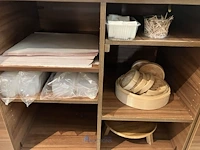 Partij diversen waaronder diverse glazen, imitatieplanten, diverse verpakkingsmaterialen - afbeelding 7 van  26