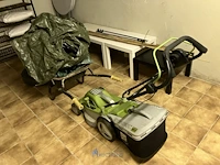 Partij diversen waaronder grasmachine central park, kruiwagen, tuinafvalzakken, divers