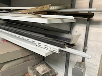 Partij diversen waaronder profielen en haken - afbeelding 5 van  12