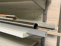 Partij diversen waaronder profielen en haken - afbeelding 10 van  12