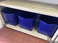 Partij diversen waaronder pvc potten, deksels, pvc kommen, pvc opbergboxen, handdoeken, 2 - afbeelding 12 van  18