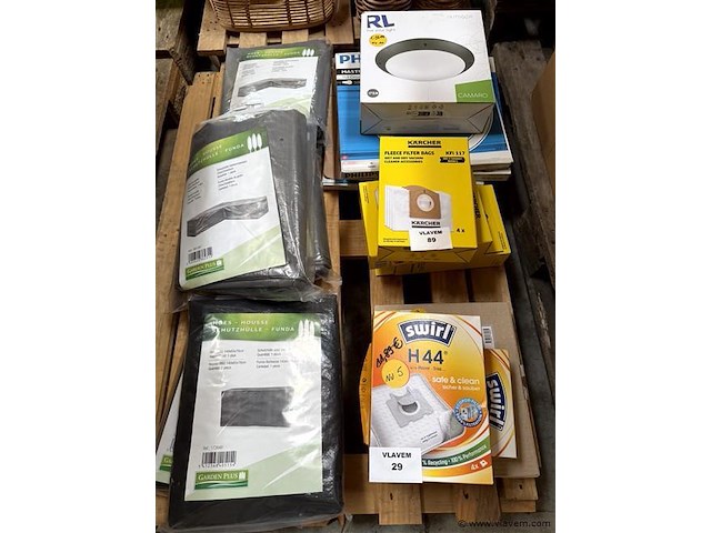 Partij diversen, wo. hoezen voor loungeset - afbeelding 1 van  3