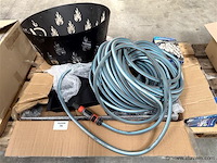 Partij diversen, wo. tuinslang enz; - afbeelding 1 van  4