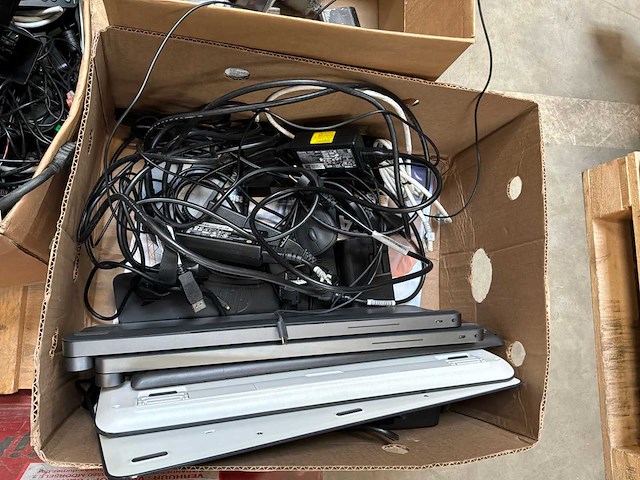 Partij diversen - afbeelding 13 van  14