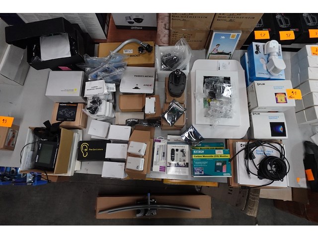 Partij diversen - afbeelding 1 van  12