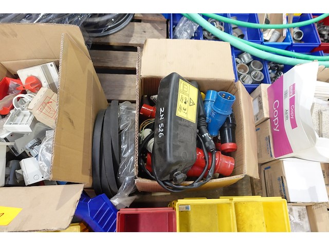 Partij diversen - afbeelding 8 van  9