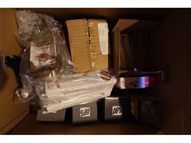 Partij diversen - afbeelding 11 van  20