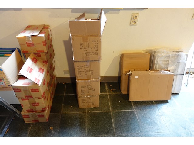 Partij diversen - afbeelding 1 van  6