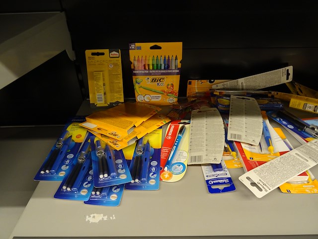 Partij diversen - afbeelding 7 van  23