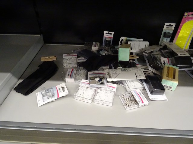 Partij diversen - afbeelding 10 van  23