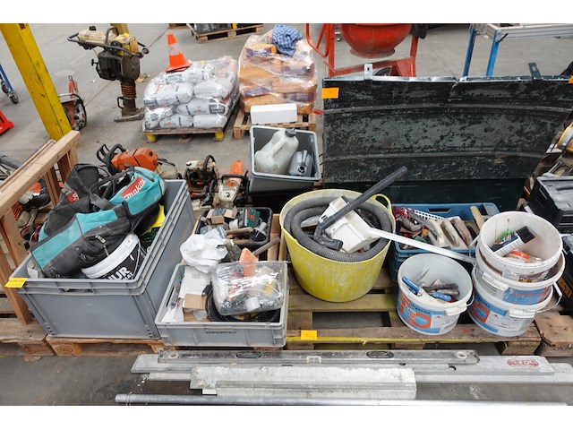 Partij diversen - afbeelding 1 van  13