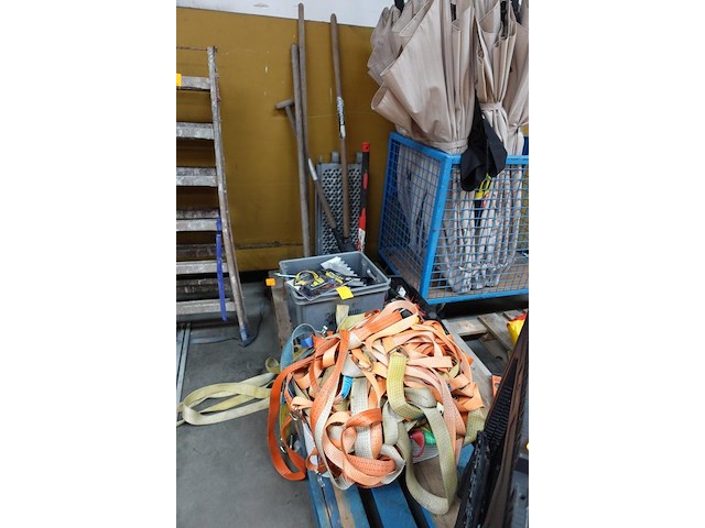 Partij diversen - afbeelding 1 van  6