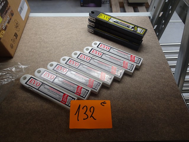 Partij diversen - afbeelding 2 van  9
