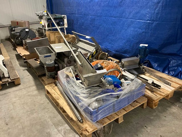 Partij diversen - afbeelding 1 van  15