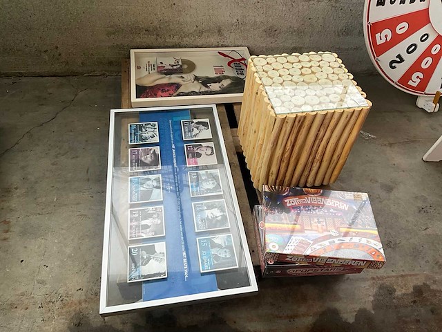 Partij diversen - afbeelding 1 van  12