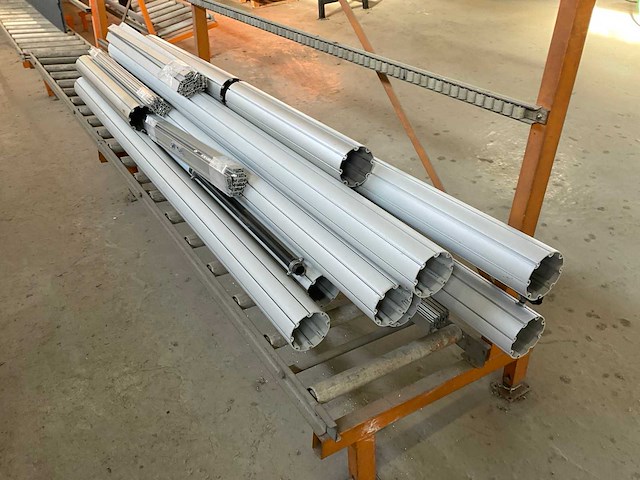 Partij diversen - afbeelding 1 van  6