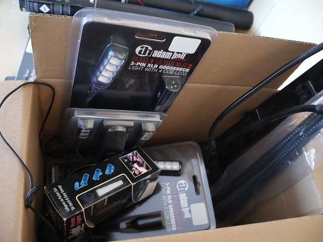 Partij dj light - afbeelding 4 van  5