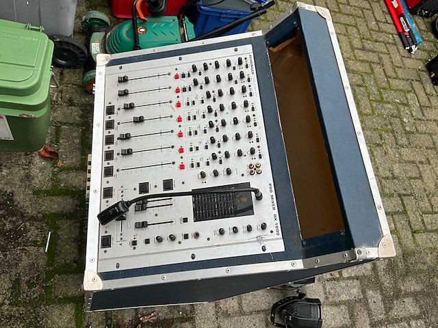 Partij dj materiaal - afbeelding 9 van  25