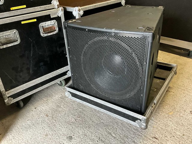 Partij dj materiaal - afbeelding 14 van  25