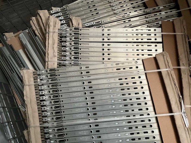 Partij dk. getr. variabele 730 doormaat 15/1e (139x) en enig toebehoren (kp1511) - afbeelding 1 van  8