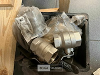 Partij doorvoerkranen - afbeelding 3 van  3