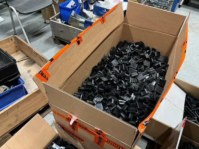 Partij doppen 4x4cm - afbeelding 1 van  1