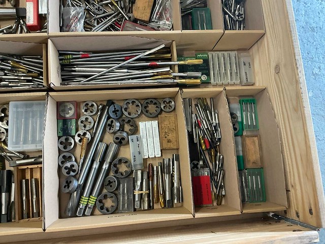Partij draadtappen, boren, kernboren - afbeelding 7 van  8