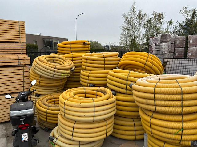 Partij drainagebuizen - afbeelding 3 van  3