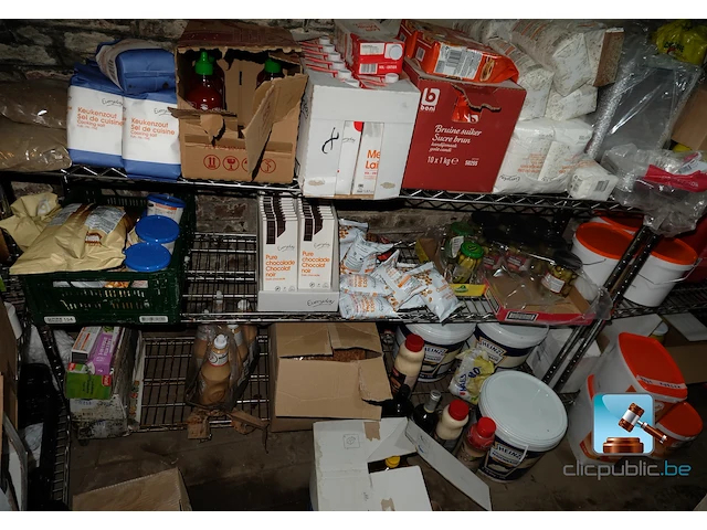 Partij dranken en verbruiksartikelen - afbeelding 12 van  20