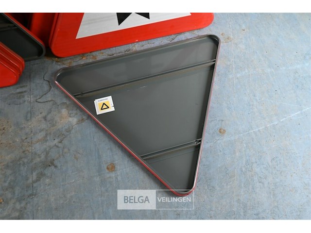 Partij driehoekige verkeersborden - afbeelding 4 van  4