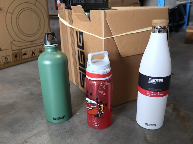 Partij drinkflessen - afbeelding 4 van  5