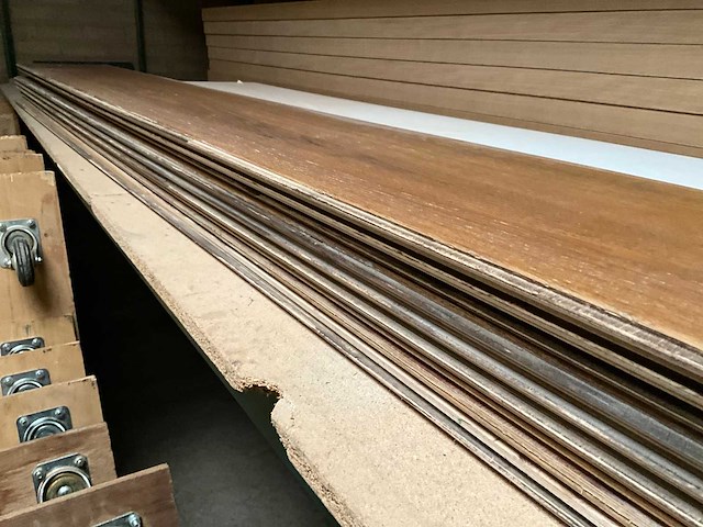 Partij eiken toplaag parketplanken - afbeelding 3 van  3