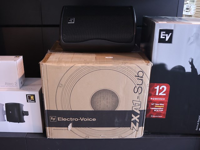 Partij electro voice (x2) - afbeelding 1 van  9