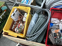 Partij electromateriaal - afbeelding 4 van  5