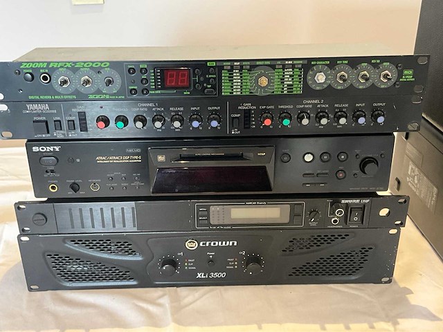 Partij electronica - afbeelding 1 van  3