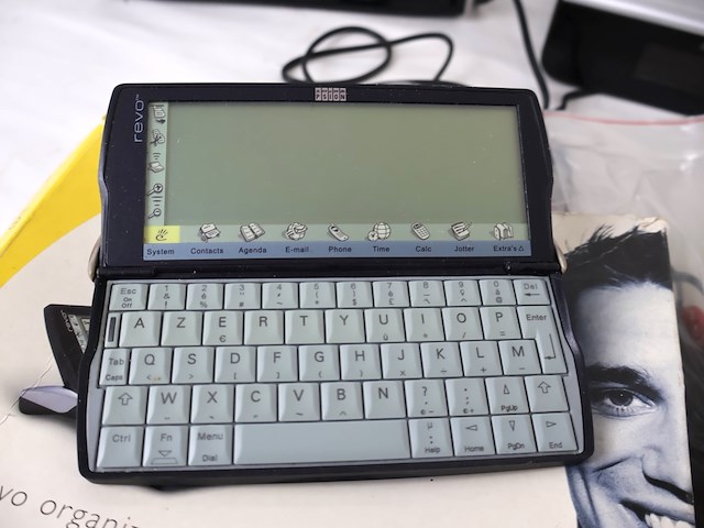 Partij electronica - afbeelding 6 van  8