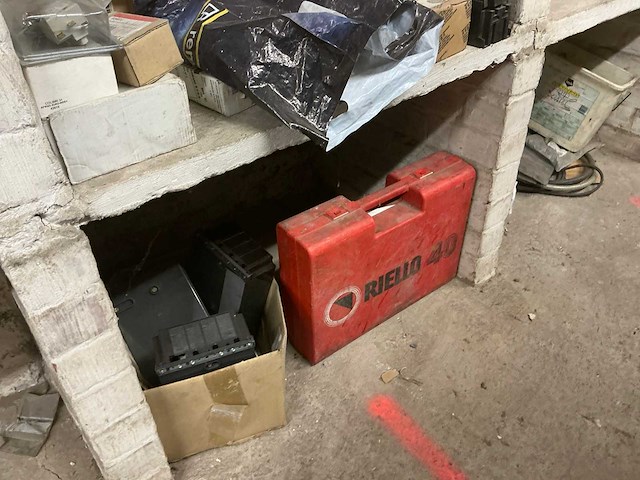 Partij elektra toebehoren - afbeelding 2 van  23