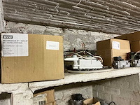 Partij elektra toebehoren - afbeelding 3 van  23