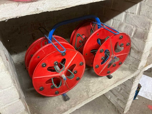 Partij elektra toebehoren - afbeelding 18 van  23