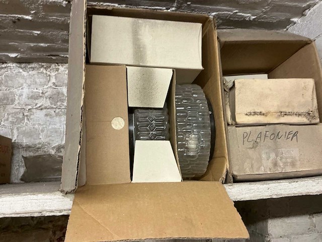 Partij elektra toebehoren - afbeelding 20 van  23