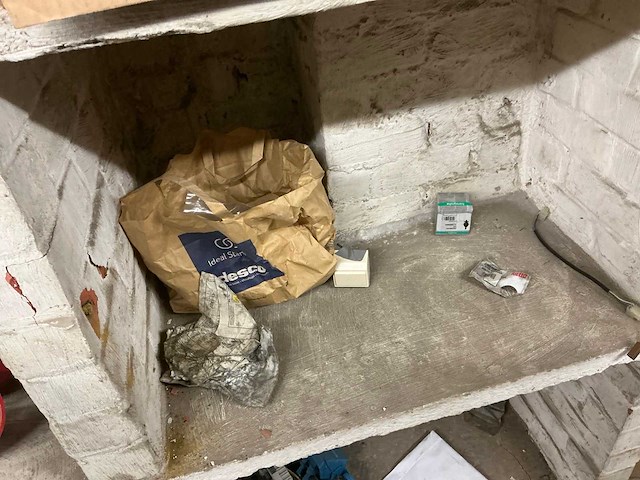 Partij elektra toebehoren - afbeelding 22 van  23