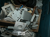 Partij elektriciteit divers - afbeelding 4 van  9